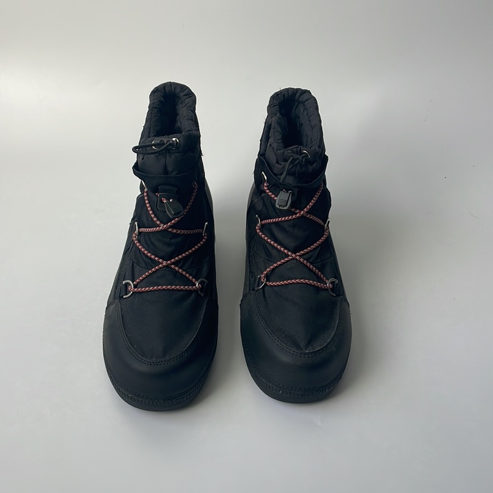 Hunter Snow Boot - Picture 2 of 6
